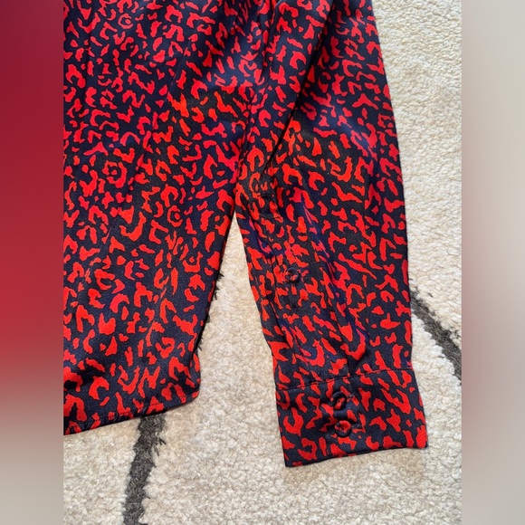 Tara Jarmon Red & Navy Leopard Print Top - Picture 5 of 6